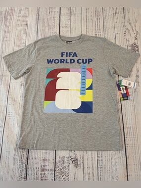 NWT FIFA World Cup 2026 Canada Mexico USA Graphic T-Shirt Large Gray